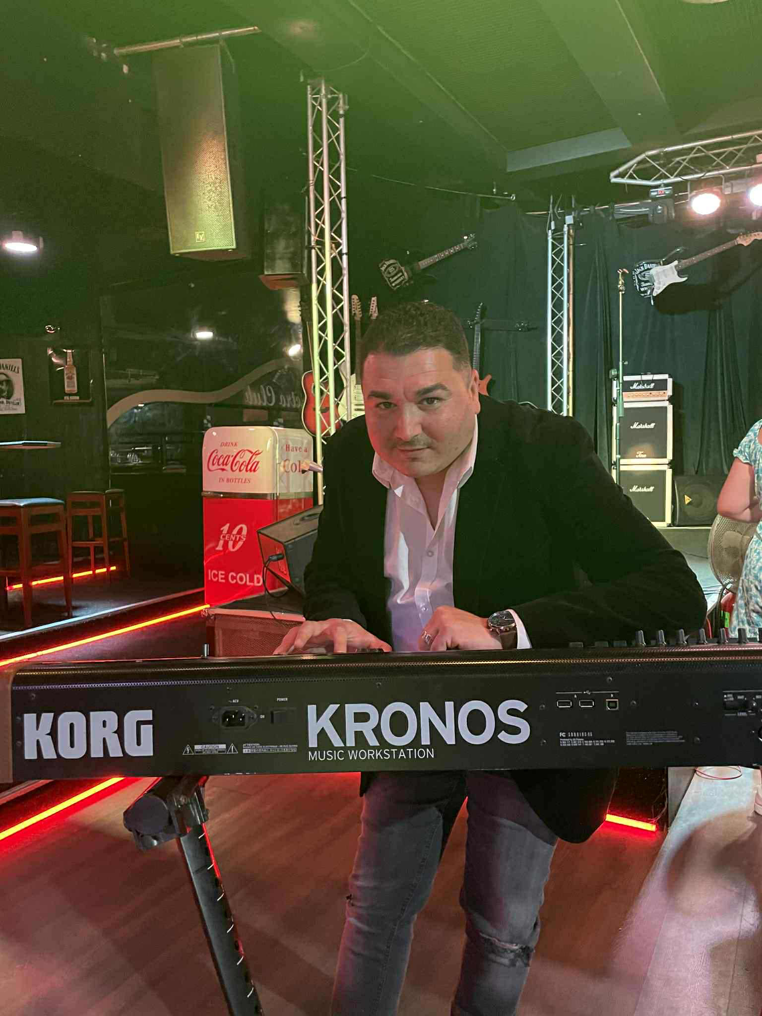 816e2707 05ca 43cd 80d2 d305ab1a8c07